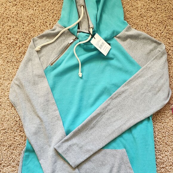 Basic Doublehood - Philadelphia - Picture 1 of 3